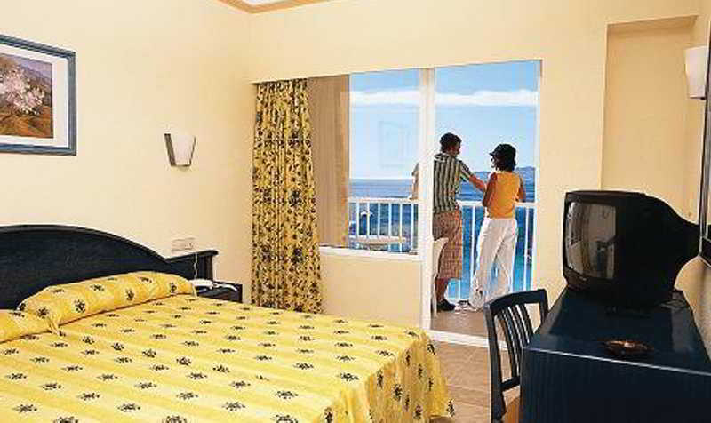 Grupotel Imperio Playa Cala De San Vicente  Екстер'єр фото